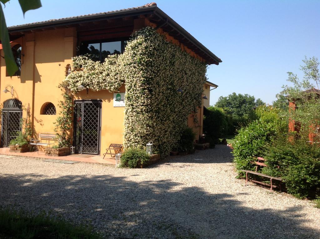 Azienda Agrituristica Santissima Trinita 부드리오 외부 사진